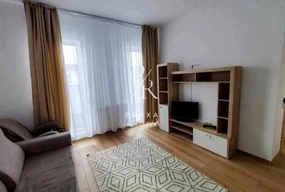 Apartament cu 2 camere semidecomandat, mobilat în Florești