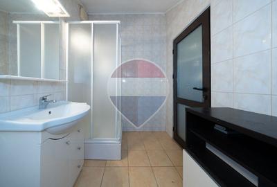 Casă individuala spatioasa cu 8 camere si teren 610 mp centru BOD - 24