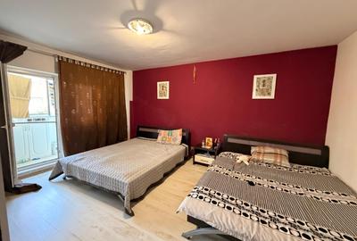 Apartament cu 4 camere decomandat în Timpuri Noi