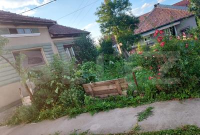 Casă individuală cu 2 camere în Botiz