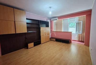 Apartament cu 2 camere decomandat, mobilat în Drumul Taberei