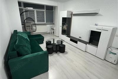 Apartament cu 2 camere semidecomandat, mobilat în Apollo