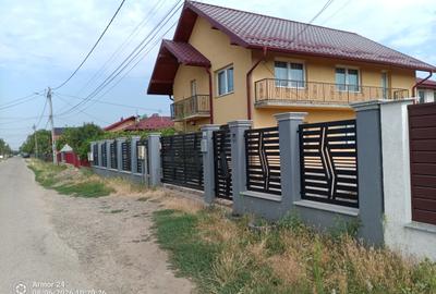 Casă individuală cu 5 camere în Cătămărești-Deal