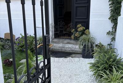 Apartament in vila interbelica |  Coposu  | 4 camere | Superb - 13