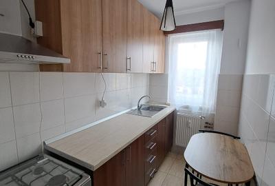 INCHIRIEZ apartament 2 camere in VLAICU (Lebada) 260 euro - 5