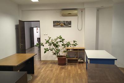 Spațiu birouri de închiriat în Pitești central, etaj 2, 90 mp, 900 euro,Tva incl - 11