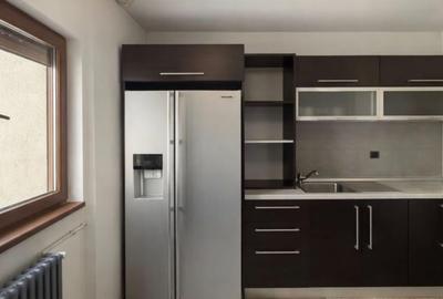 De vânzare – Apartament 4 camere, Zona Medicina - 3
