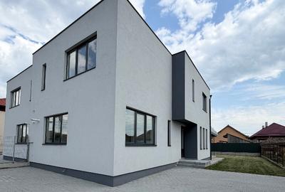 Duplex cu 5 camere în Apahida