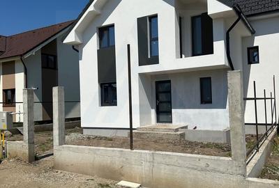 Casă tip duplex curte 350 mp 120 mp utili terasa 22 mp Sura Mare - 2
