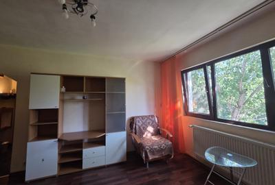 Apartament de inchiriat, 2 camere, semidecomandat, 48 mp, Alexandru cel Bun - 3
