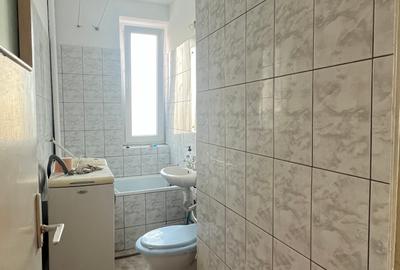 300€, garsoniera mobilata, stradal, acces metrou - 4