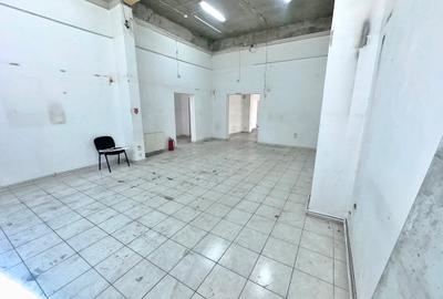 Spatiu comercial stradal cu 2 intrari ~ 164 mp ~ bld Mircea Voda - 12