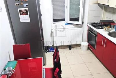CIRCUMVALATIUNII - PARTER - 3 CAMERE - BALCON - CENTRALA PROPRIE - RULOURI - REN - 9