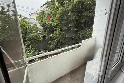 Apartament 3 Camere de Vanzare sau Inchiriere, Strada Lupeni – 81 mp, Etaj 1 - 18