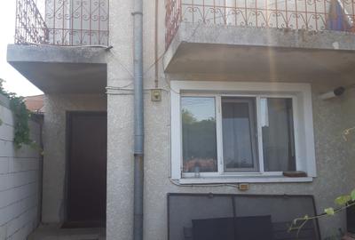 Duplex cu 6 camere în Sud