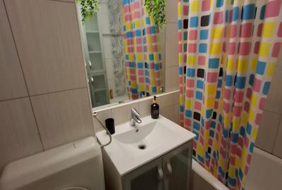 APARTAMENT DE VÂNZARE CU DOUĂ CAMERE IN ZONA LACUL TEI SEC. 2 - 6