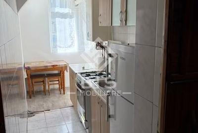 Apartament cu 2 camere semidecomandat în Decebal