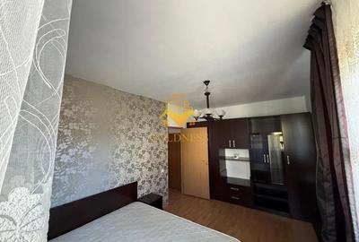 Apartament cu 3 camere semidecomandat, mobilat în Dâmbul Rotund