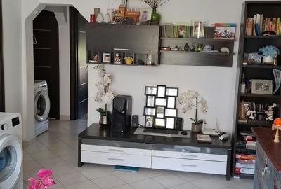 4 camere // Foisorului // Decomandat - 1
