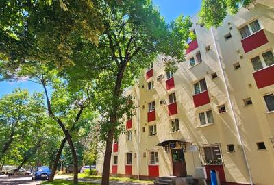 Garsonieră decomandată, mobilată în Brâncoveanu