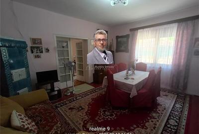Casă individuală cu 5 camere în Muncitoresc