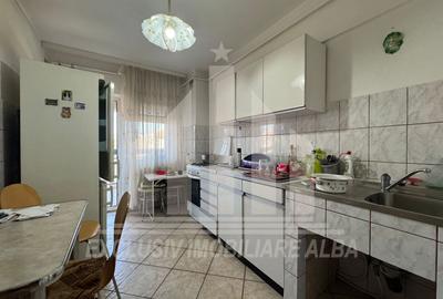 Apartament 3 camere decomandate | 75 mp | Etaj 2 | Centru - 3