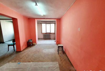 Inchiriere spatiu comercial, Str Nicolae Titulescu - 4