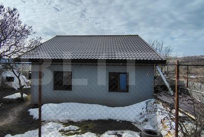 Casă individuală cu 4 camere în Tureni