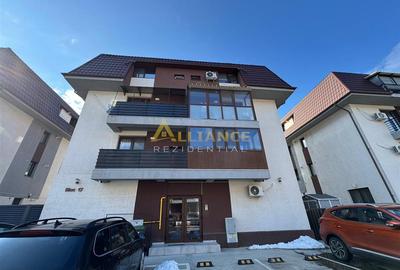 Apartament cu 2 camere decomandat, mobilat în Central