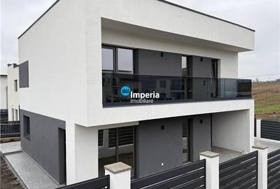 Vila moderna 132 mp, canalizare, finisata, Miroslava - 1