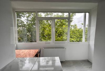 Apartament 2 camere de vanzare, decomandat, 55.70 mp, zona Nicolina - 6