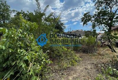 Zona Pacii, teren 802 mp, deschidere 14 ml - 2