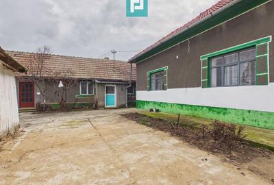 Casă cu 3 camere și teren de 1400 mp în Mișca - 11