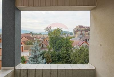 Hotel / Pensiune cu 14 camere/strada Tomis - 35