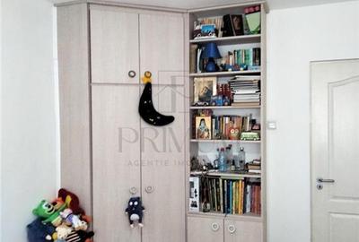 TORONTALULUI - ETAJ 6 - LIFT - 3 camere - decomandat - debara - clima - BOXA CF - 7