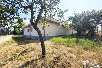 Casa de vanzare in Delta Dunarii - Tulcea, Jurilovca - 236mp utili, teren 5508mp - 10