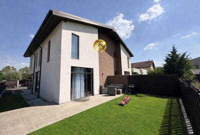 Casă cu 4 camere în Otopeni