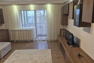 Apartament cu 3 camere decomandat, mobilat în Brătianu