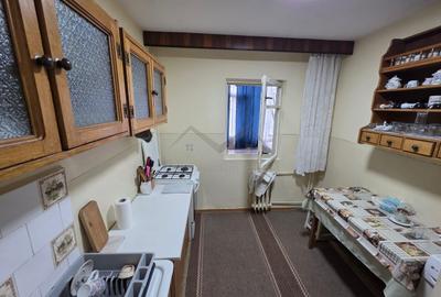 Apartament 3 camere Nicolina 1 - 3