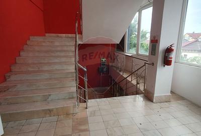 Spatiu comercial/Piata Mare Craiova - 2