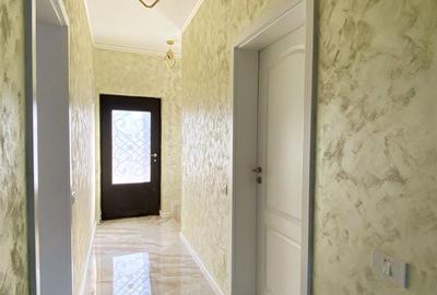 DE VANZARE VILA DANTELEI - DRUMUL TABEREI SECTOR 5 STATIE AUTOBUZ - 11