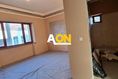 Spatiu Comercial Renovat cu Curte Interioara 7 Euro/mp - 7