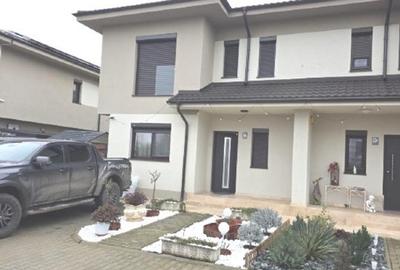 Duplex cu 5 camere în Corbeanca