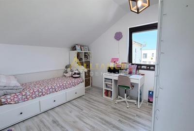 Casa Individuala - 5 camere - 3 bai - 403mp teren - 13