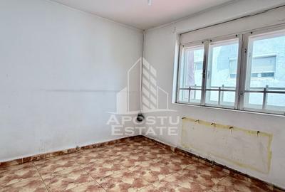 Casa de vanzare P+1E bulevardul Dambovita - 8