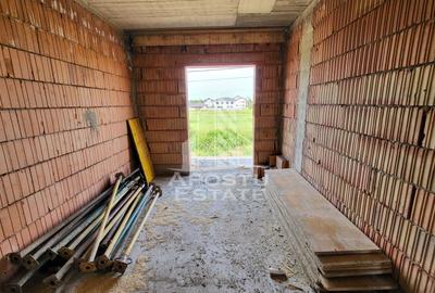 Jumatate de duplex la cheie,4 camere,constructie 2024 Mosnita Noua - 16