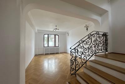 Imobil cu curte - Inchiriere - D+P+Etaj+Mansarda - Floreasca - 1