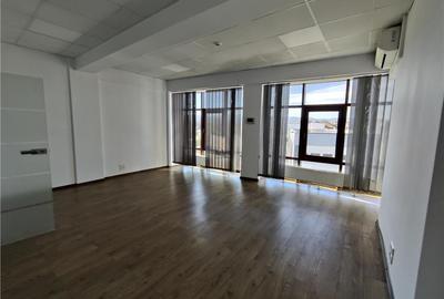 Spatii Birouri - 1500 mp - Piata Cibin - 25
