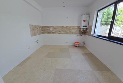 Casa 4 amere,la intrare in comuna - 6