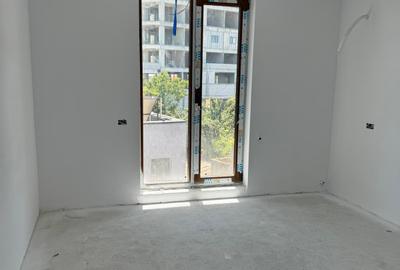 Vânzare/Inchiriere Azil Modern în Techirghiol - Parter + 3 Etaje - 24